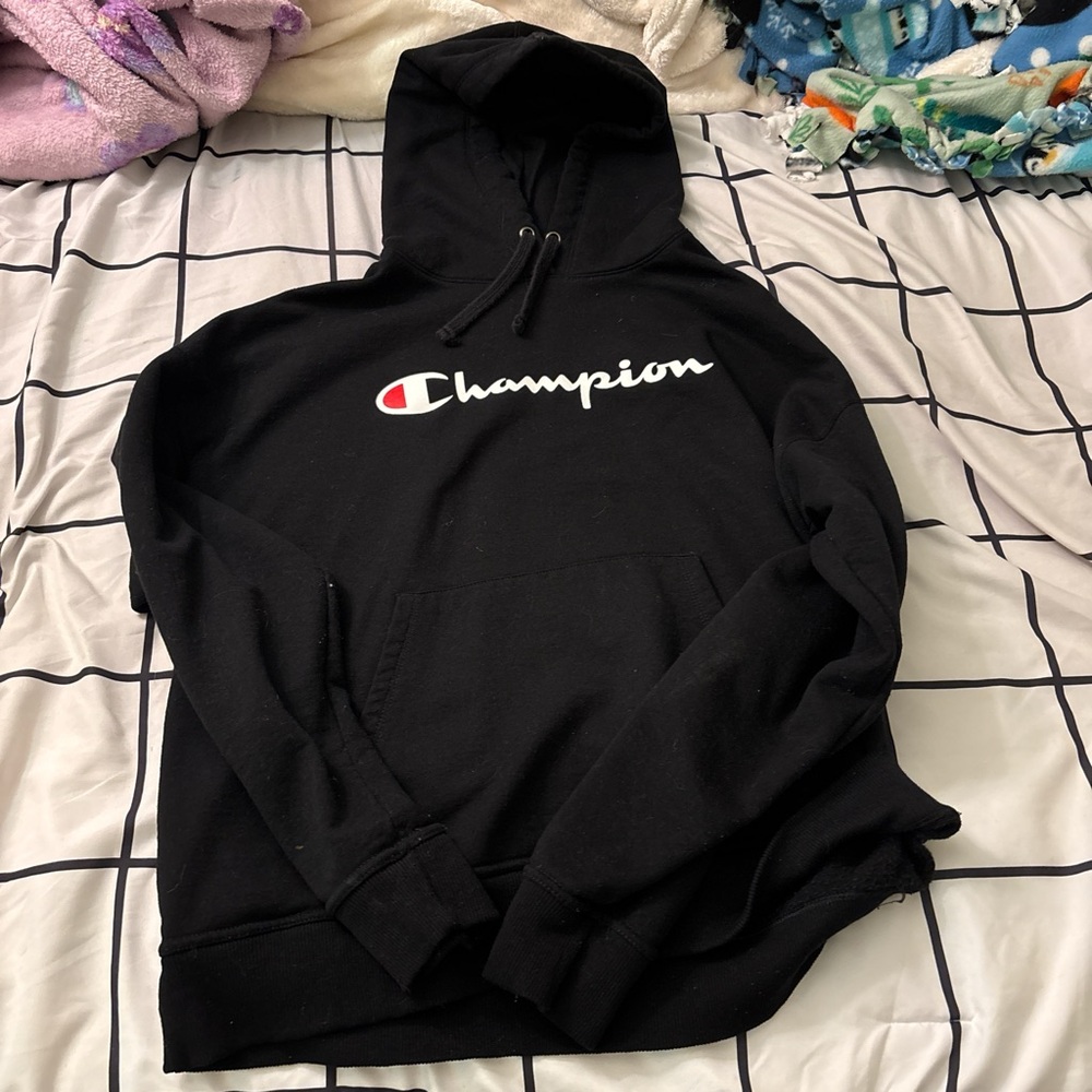 Champion Classic Black Sweatshirt